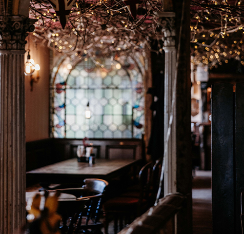 Inside seating area for Seven Stones Inn, St martins